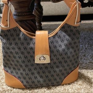 Dooney & Bourke Vintage Signature Leather purse